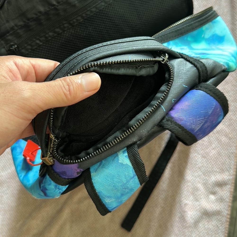 Sprayground Bookbag - Picture 4 of 4